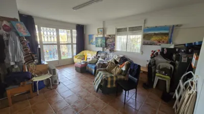 Chalet on a street in Cuenca photo 9