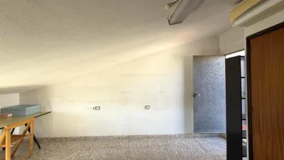 Apartment on Calle de José Canalejas photo 17