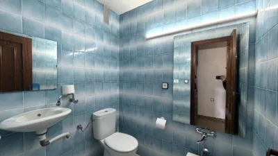 Apartment on Calle de José Canalejas photo 18