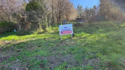 Terreno en venta en Neda - Más