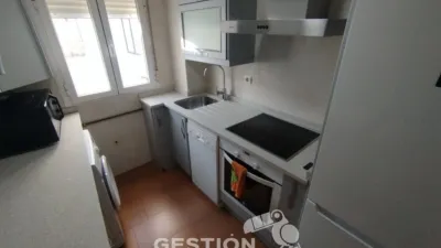 Piso en alquiler en Francisco Aguirre - Gil de Albornoz, Tres Olivos-La Piedad (Talavera de la Reina) de 700 €<span>/mes</span>