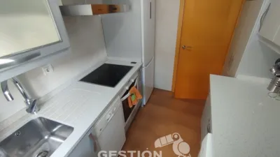 Piso en alquiler en Francisco Aguirre - Gil de Albornoz, Tres Olivos-La Piedad (Talavera de la Reina) de 700 €<span>/mes</span>
