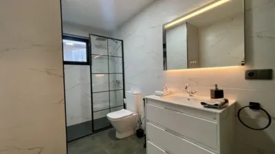 Chalet in Alvedro photo 8