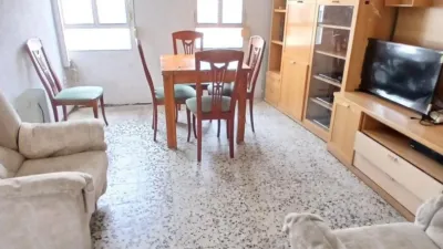Apartment in San Blas - Simancas photo 3