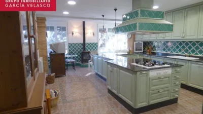 Chalet en Pinares del Jucar photo 25