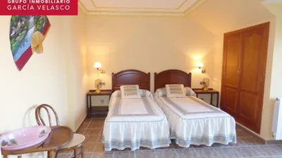 Chalet en Pinares del Jucar photo 40