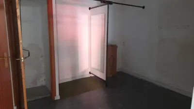 Local comercial en alquiler en Plaza Mayor - Más