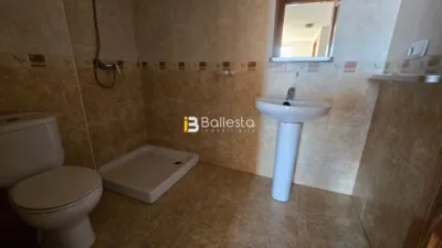 Duplex in Bus Station photo 10
