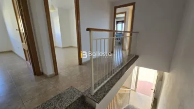 Duplex in Bus Station photo 11