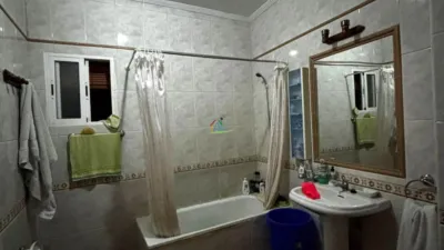 House in Town Centre photo 6