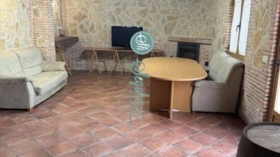 Chalet en alquiler en Valverde del Majano, Valverde del Majano de 1.400 €<span>/mes</span>