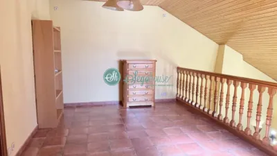 Chalet en alquiler en Valverde del Majano, Valverde del Majano de 1.400 €<span>/mes</span>