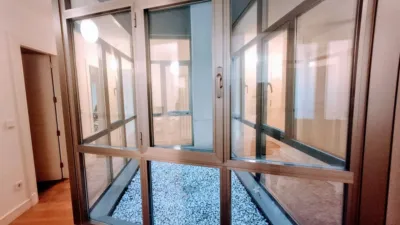 Piso en alquiler en Calle de Marina Escobar, Centro (Valladolid Capital) de 1.800 €<span>/mes</span>