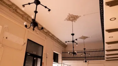 Local comercial en alquiler en Plaza Mayor - Més