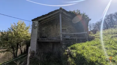 Rustic farm on Calle Vegalosvados, No. 12 photo 13