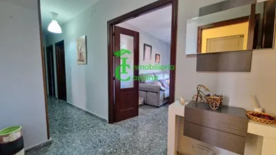 Apartment in La Carolina photo 2