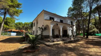 Chalet in Urbanización Pinares del Júcar photo 3