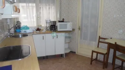 Apartment on José Zorrilla Street photo 9