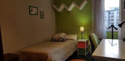 Piso en alquiler en San Lázaro, Otero-Villafría-San Lázaro (Oviedo) de 925 €<span>/mes</span>