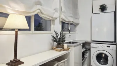 Estudio en alquiler en Calle de Francisco Silvela, cerca de Calle de Ferrer del Río - Imagen 4