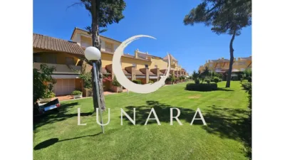 Townhouse in Islantilla - Golf Course photo 7