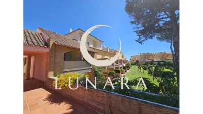 Townhouse in Islantilla - Golf Course photo 6