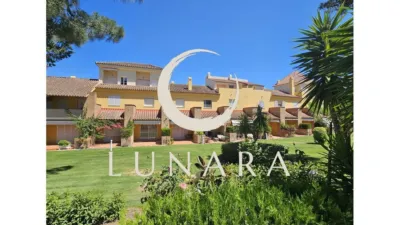 Townhouse in Islantilla - Golf Course photo 8