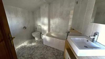Apartment on Av. Estatut photo 53