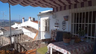 House in the Historic Quarter photo 8