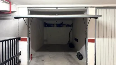 Garaje en venta en Avenida de Juan Carlos I - Vista 4