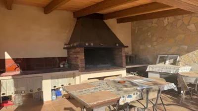 Rustic Finca on the Periphery photo 6