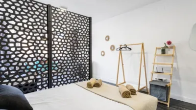 Studio for sale on Jacinto Benavente Street photo 10