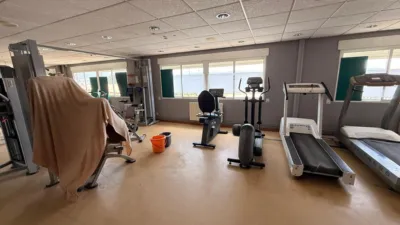 Local comercial en venta en Caranza - Més