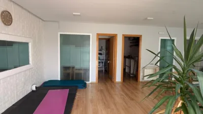 Local comercial en venta en Caranza - Més