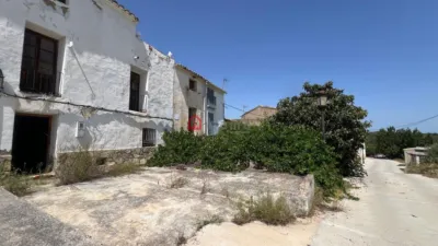 Terraced house on Calle Torner Araya photo 4