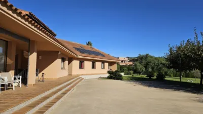 Chalet on Avinguda de Catalunya photo 8
