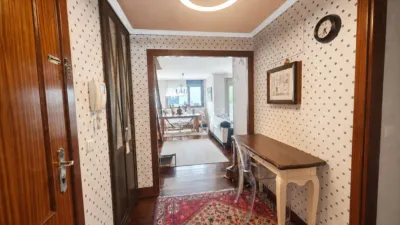 Flat on Karabi Street, No. 11 photo 4
