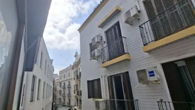 Piso en calle Albareda photo 11