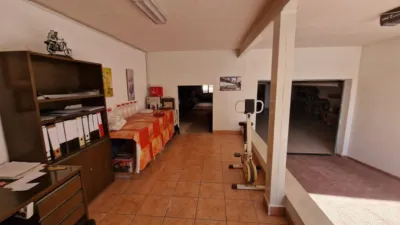 House in the Center photo 19