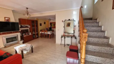 House in the Center photo 8