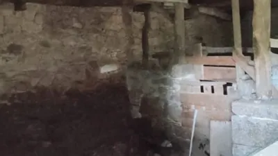 Stone house with 2 floors in Linares, (Brion). The ground floor is used as a cellar or stables. The upper floor has a wood-burning kitchen, living room, dining room, bathroom and bedroom. Uralite roof with iron beams and wooden panels. Very quiet area. It has a granary, cellar and land. 3 km from San Felipe Castle and Cariño beach, and 10 km from Ferrol. Storage room. The sale price does not include taxes (ITP/AJD) nor Notary or Land Registry fees. REQUEST Detailed Information Sheet for the property Note: The information contained in this advertisement is purely informative and indicative, lacking contractual value. Data, areas, features, price and other information may be subject to possible errors, omissions, modifications or withdrawal of the property from the market without prior notice. photo 27