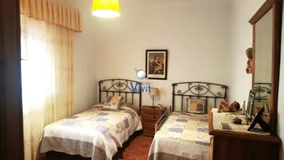 House in Oromana photo 3