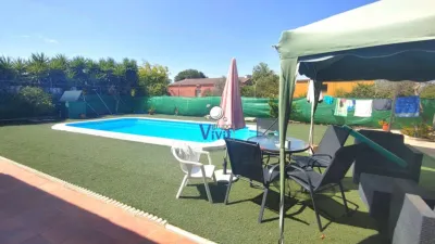 Chalet in Urbanization - La Galbana photo 3