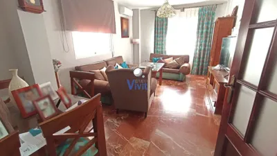 House in the Centre photo 4