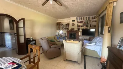 Chalet in Urbanization - La Galbana photo 13