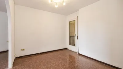 Flat in Carrer de Roca i Roca photo 13