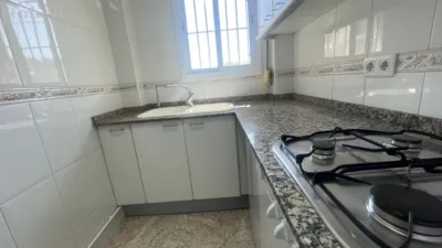 Apartment on Carrer de Lavoisier photo 11