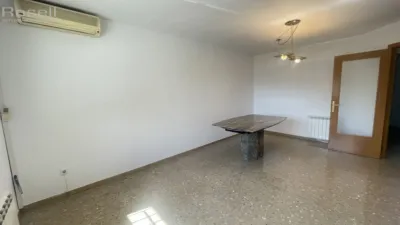 Apartment on Carrer de Lavoisier photo 2