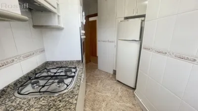 Apartment on Carrer de Lavoisier photo 18