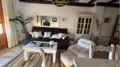 Apartment in Valdepeñas de Jaén photo 2